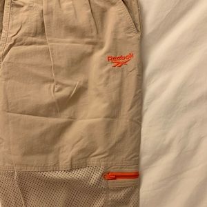 Reebok: Athletic Joggers (Size: Medium)